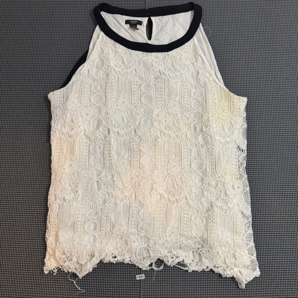Alfani Woman White Lace Halter Top Black Bow Back Sleeveless Blouse 3X